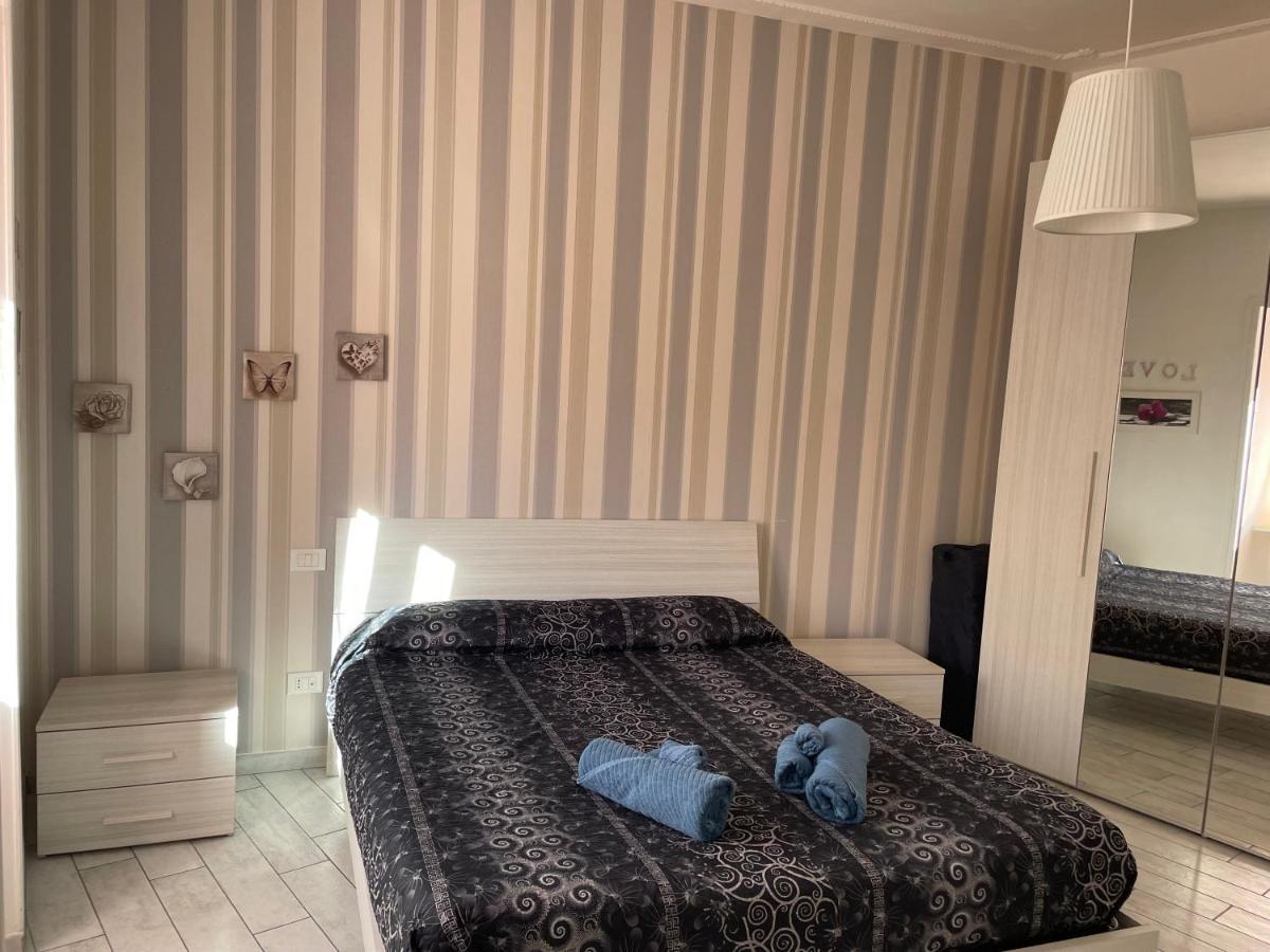 Vivere Il Borgo Sul Lago Genzano di Roma Exterior foto